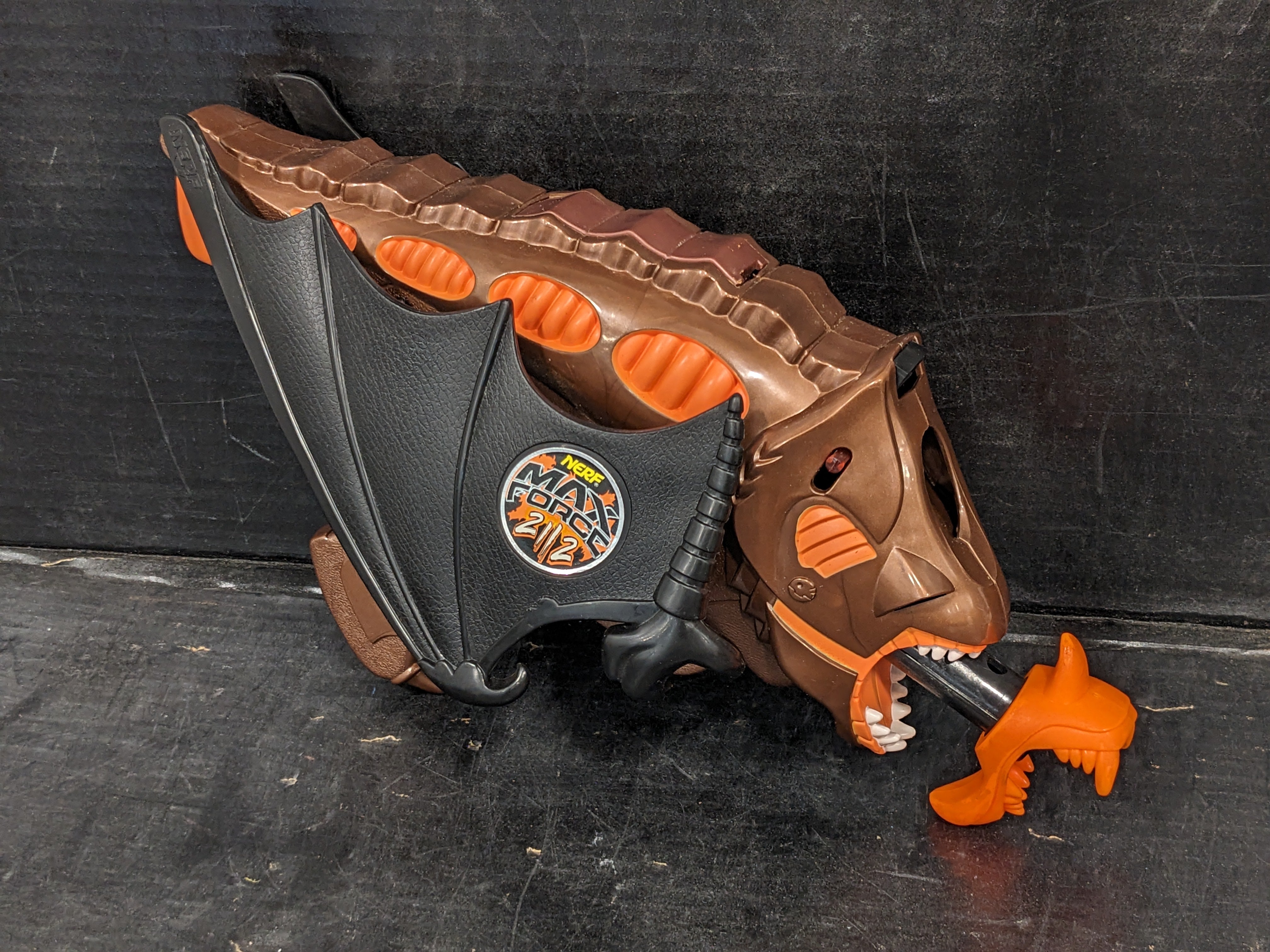 Nerf Max Force 2112 Laser Fang – Blaster Barn