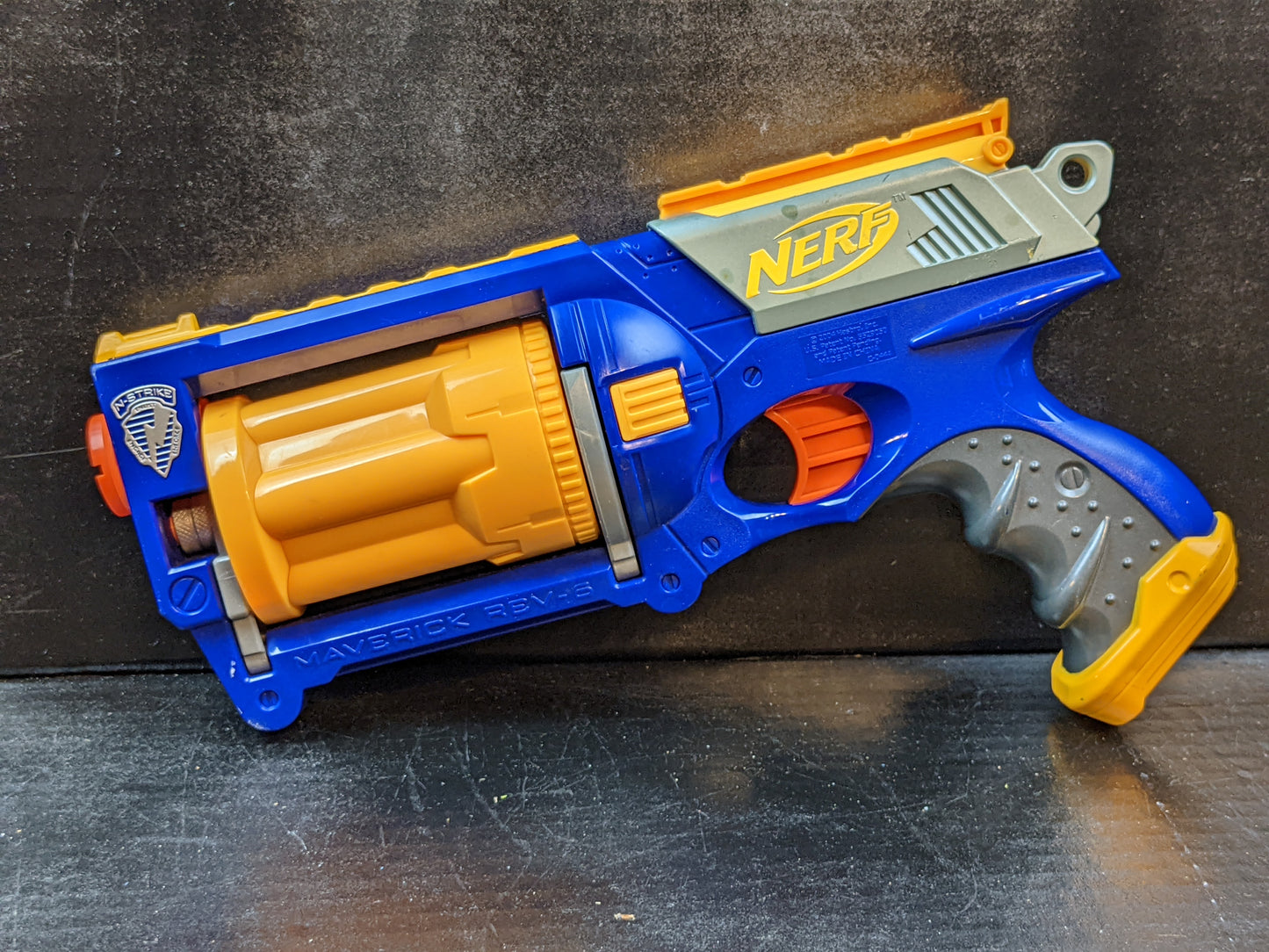 Nerf N-Strike Maverick REV-6