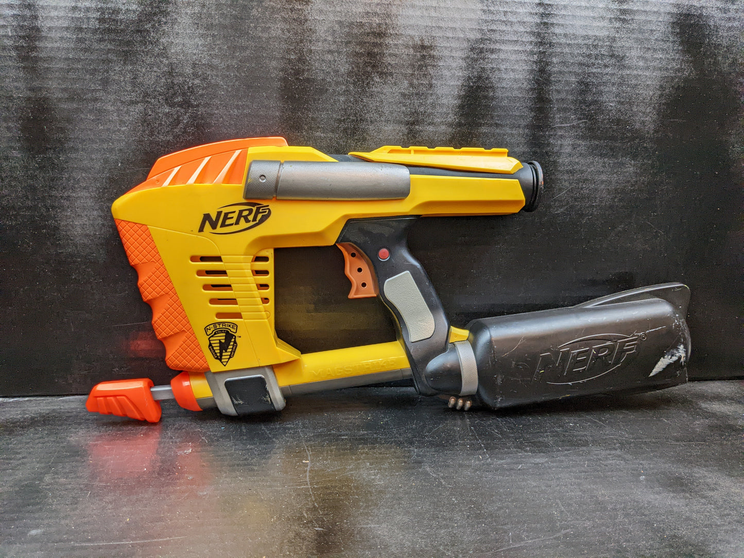 Nerf Magstrike AS-10