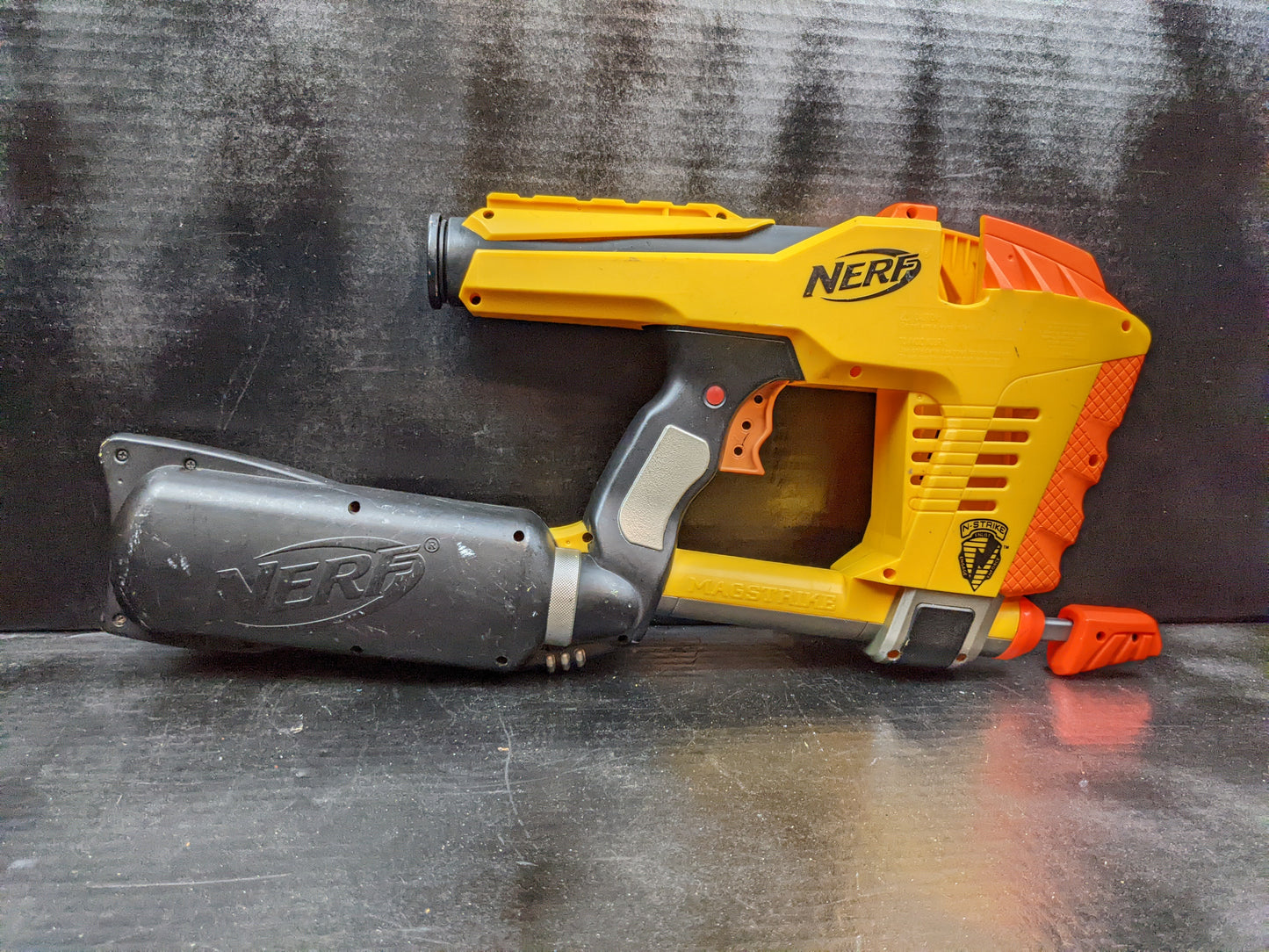 Nerf Magstrike AS-10