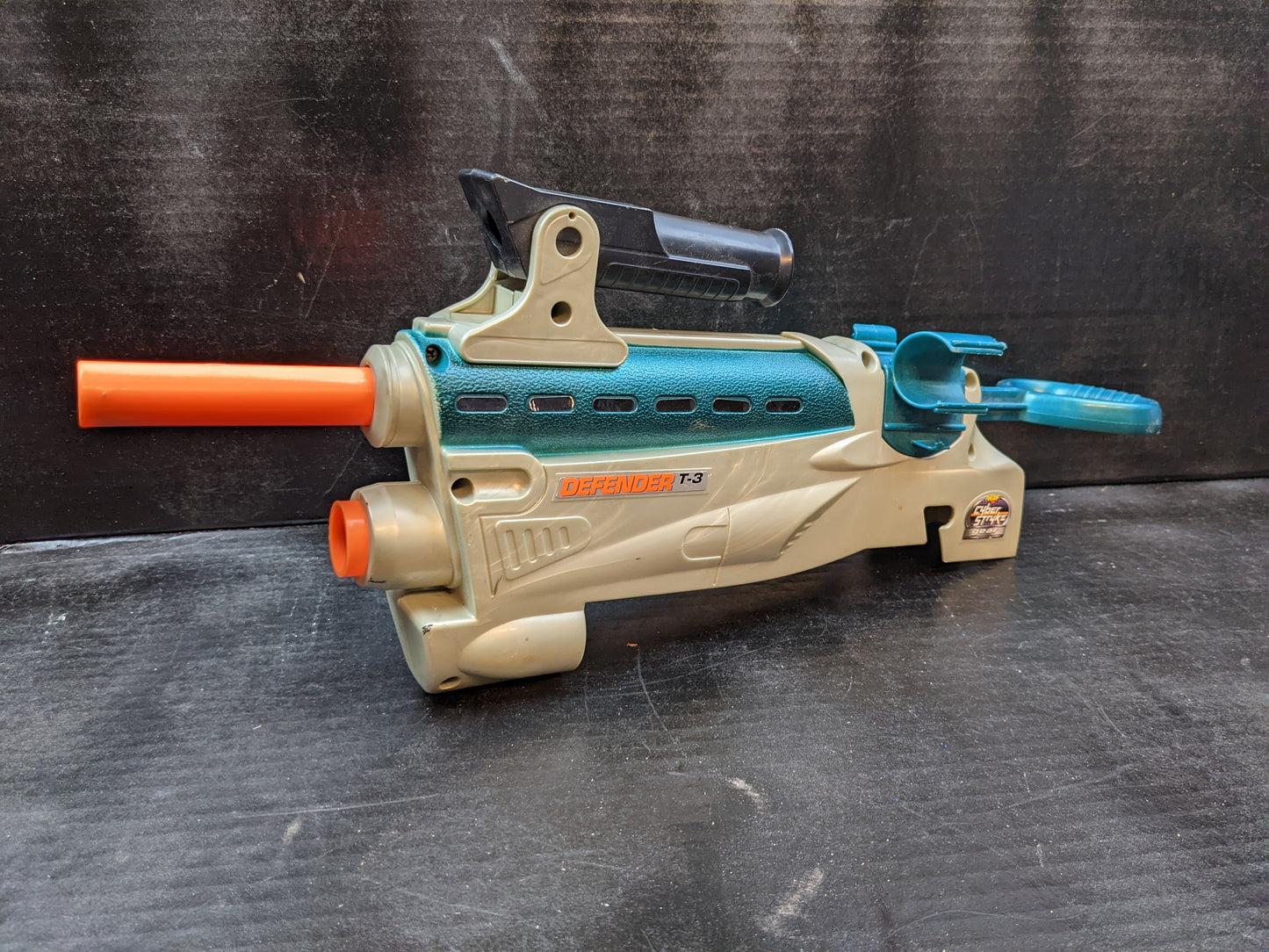 Nerf Cyber Stryke Gear Defender T3 Arrow Launcher
