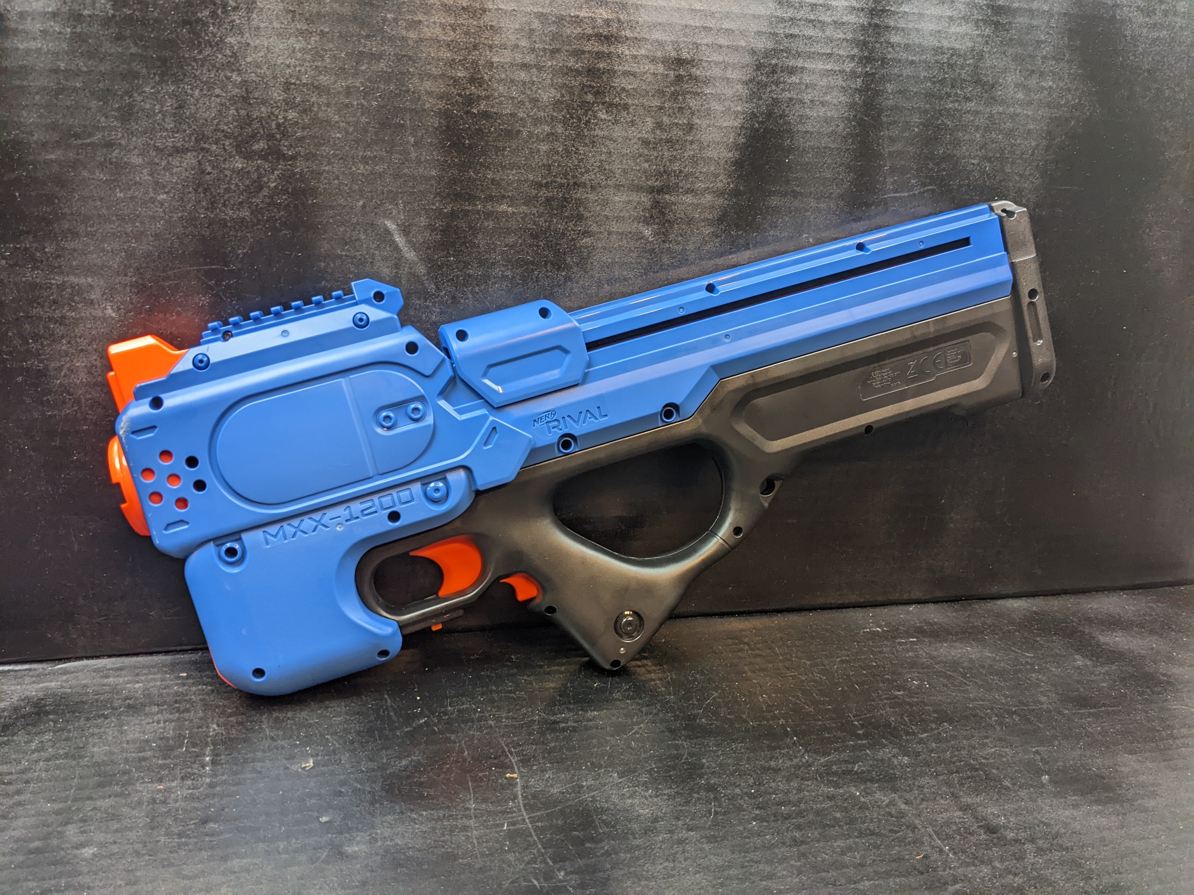 Nerf Rival Charger MXV-1200 Motorised Blaster - Team Blue