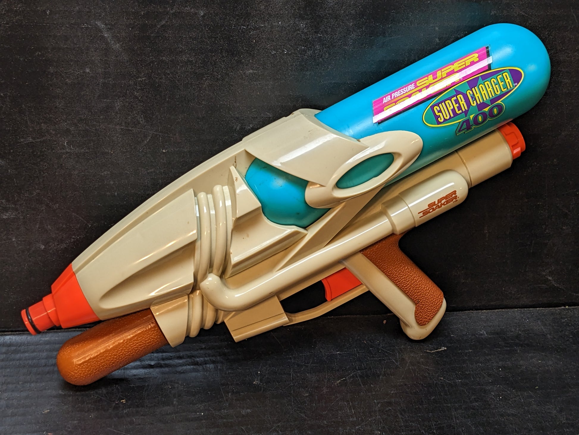 Larami Super Soaker Super Charger 400 Blaster Barn
