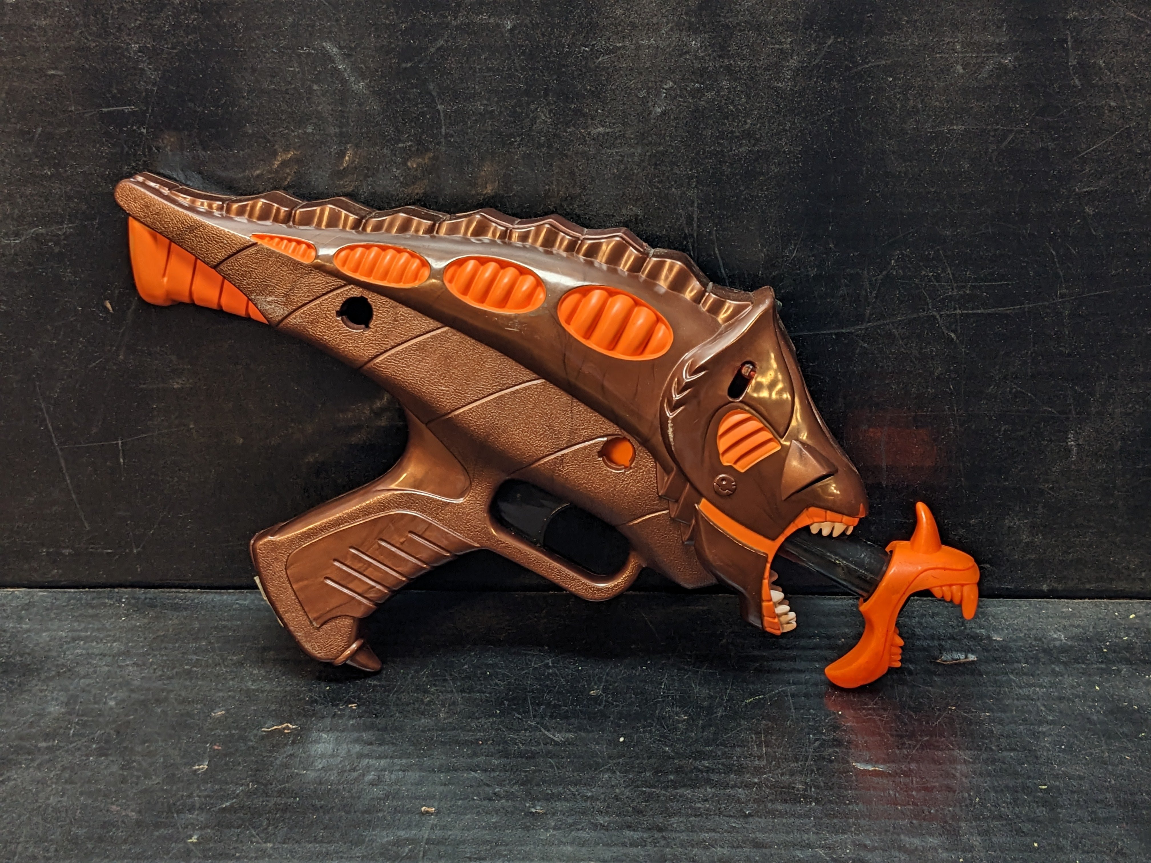 Nerf Max Force 2112 Laser Fang – Blaster Barn